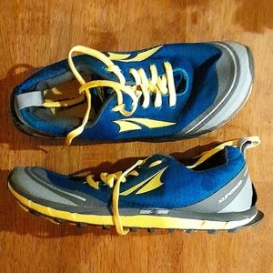 Men's altra superior 2 sz 12